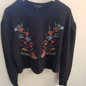 Romeo + Juliet Couture Black Flower Embroidered Sweatshirt Puff Sleeve Women's S